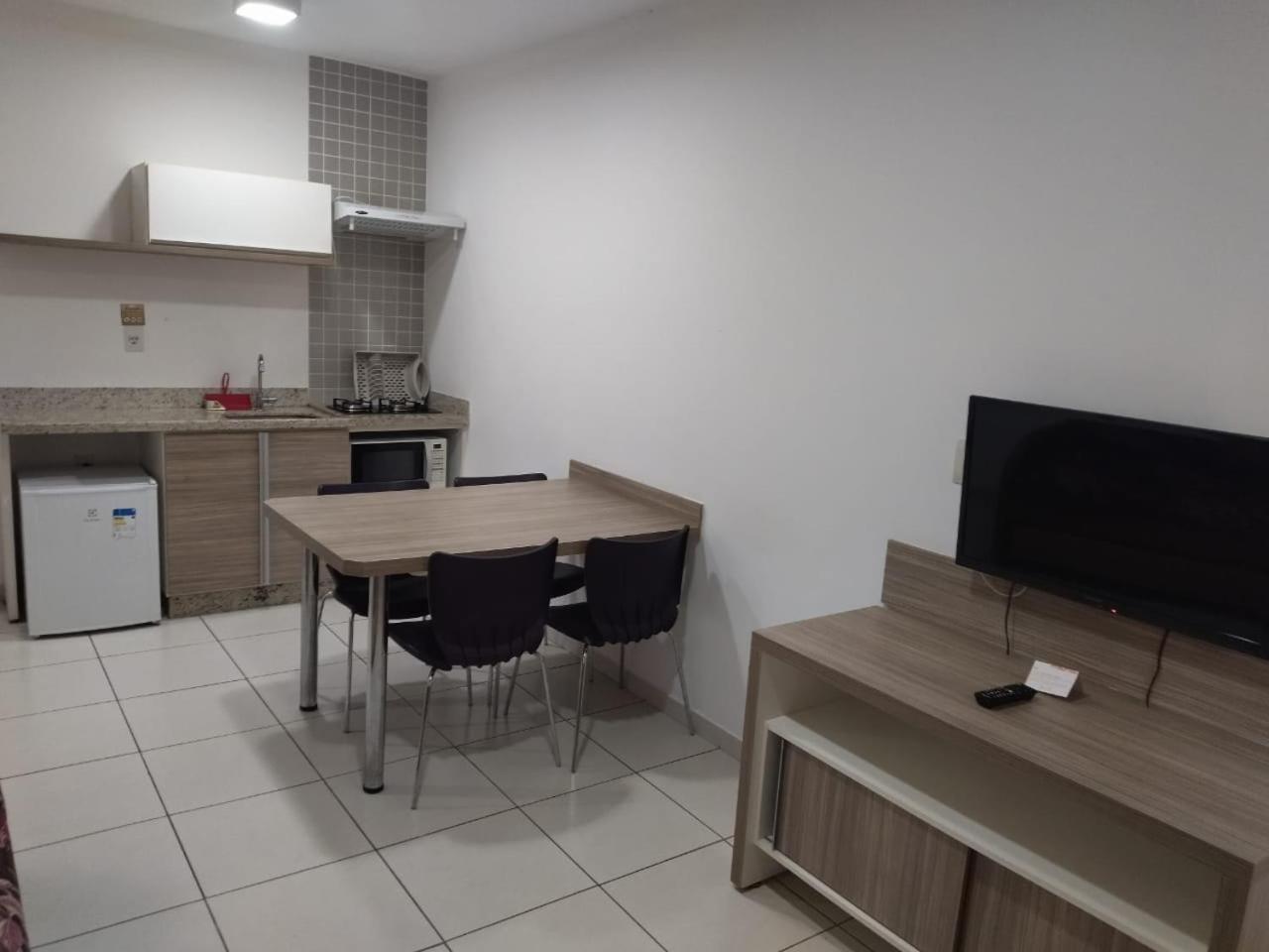 Apartment - Prive Riviera - Parque 24 - Centro Caldas Novas